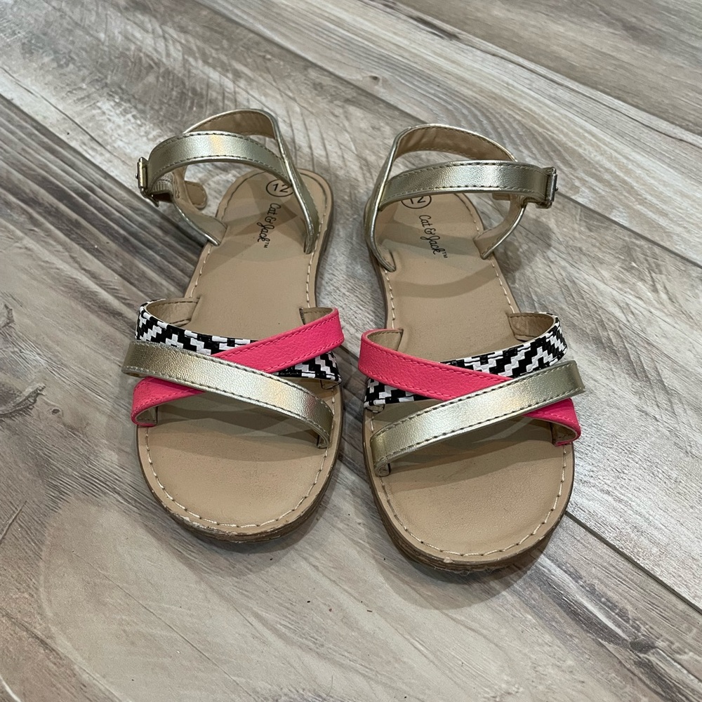NWOT Cat & Jack girl’s sandals